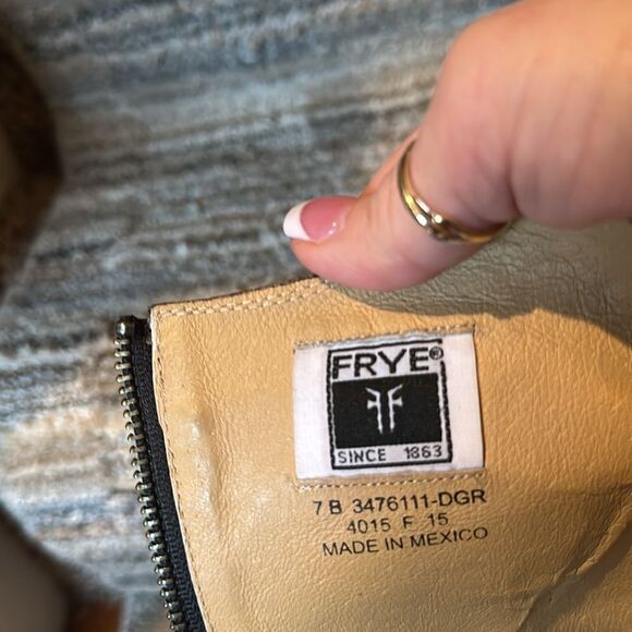 Frye Molly Button Tall Black Boot Size 7 - Picture 16 of 16